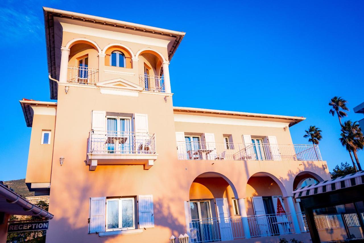 Hotel Et Appartements Reine D'Azur Roquebrune-Cap-Martin Eksteriør billede
