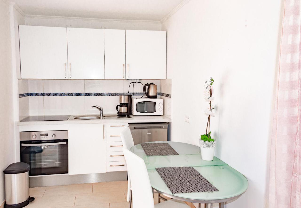 Hotel Et Appartements Reine D'Azur Roquebrune-Cap-Martin Eksteriør billede