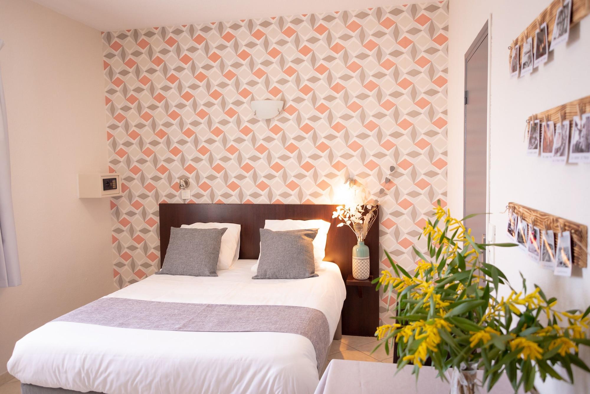 Hotel Et Appartements Reine D'Azur Roquebrune-Cap-Martin Eksteriør billede