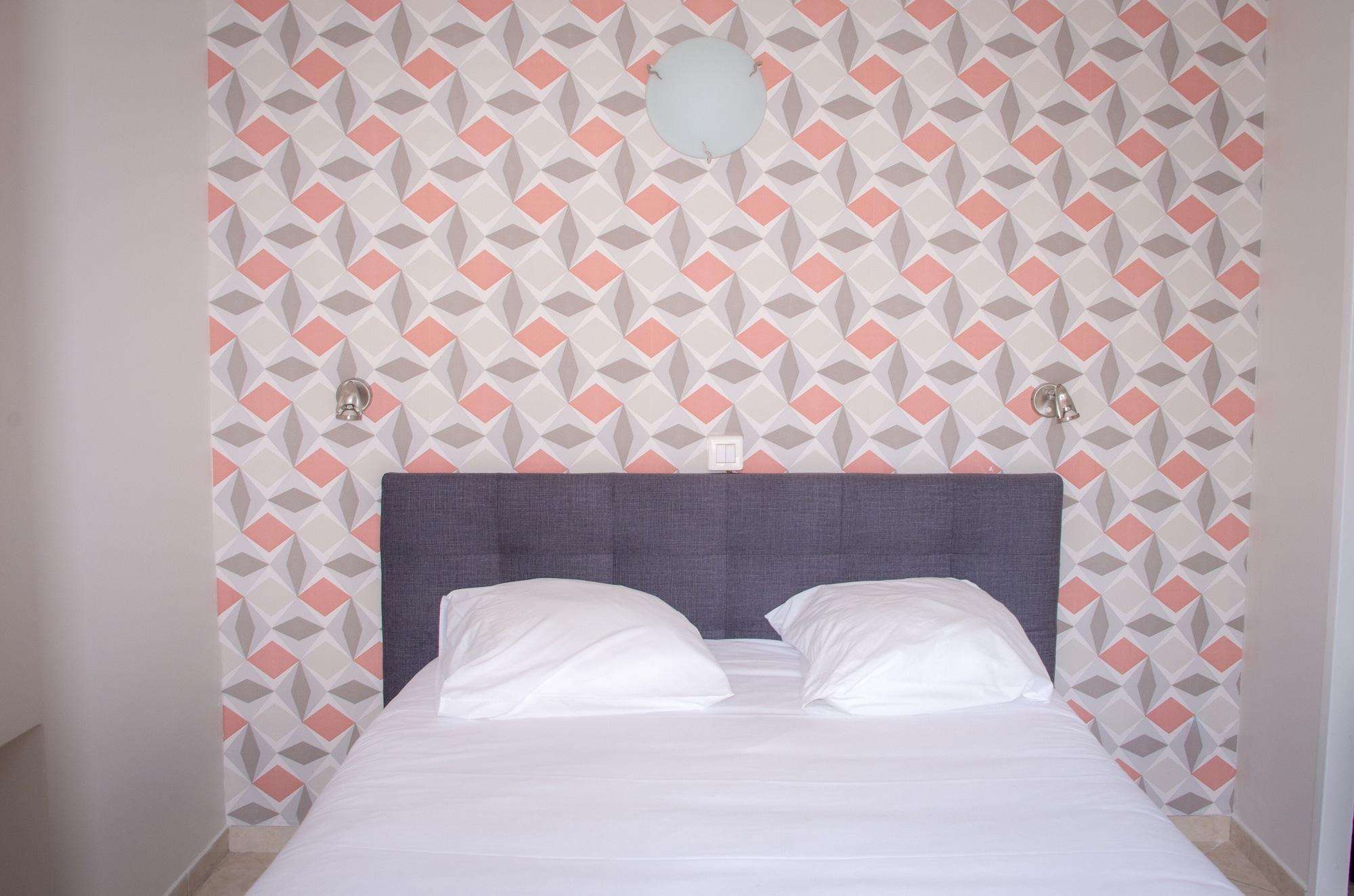 Hotel Et Appartements Reine D'Azur Roquebrune-Cap-Martin Eksteriør billede