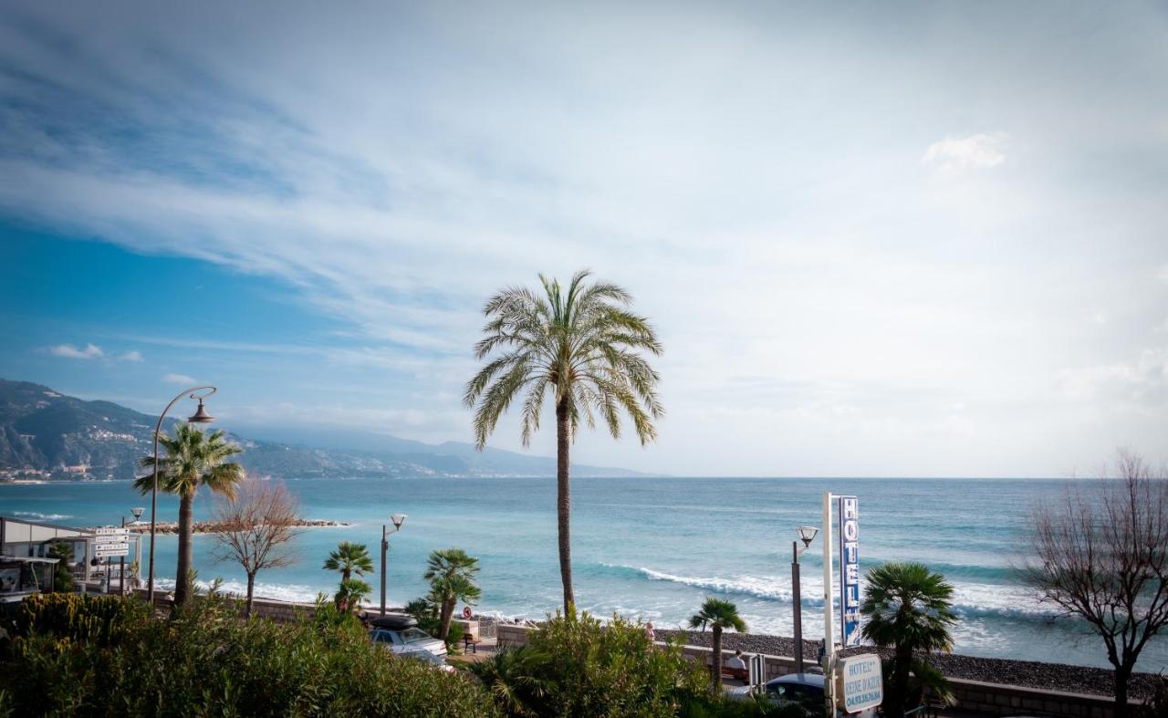 Hotel Et Appartements Reine D'Azur Roquebrune-Cap-Martin Eksteriør billede