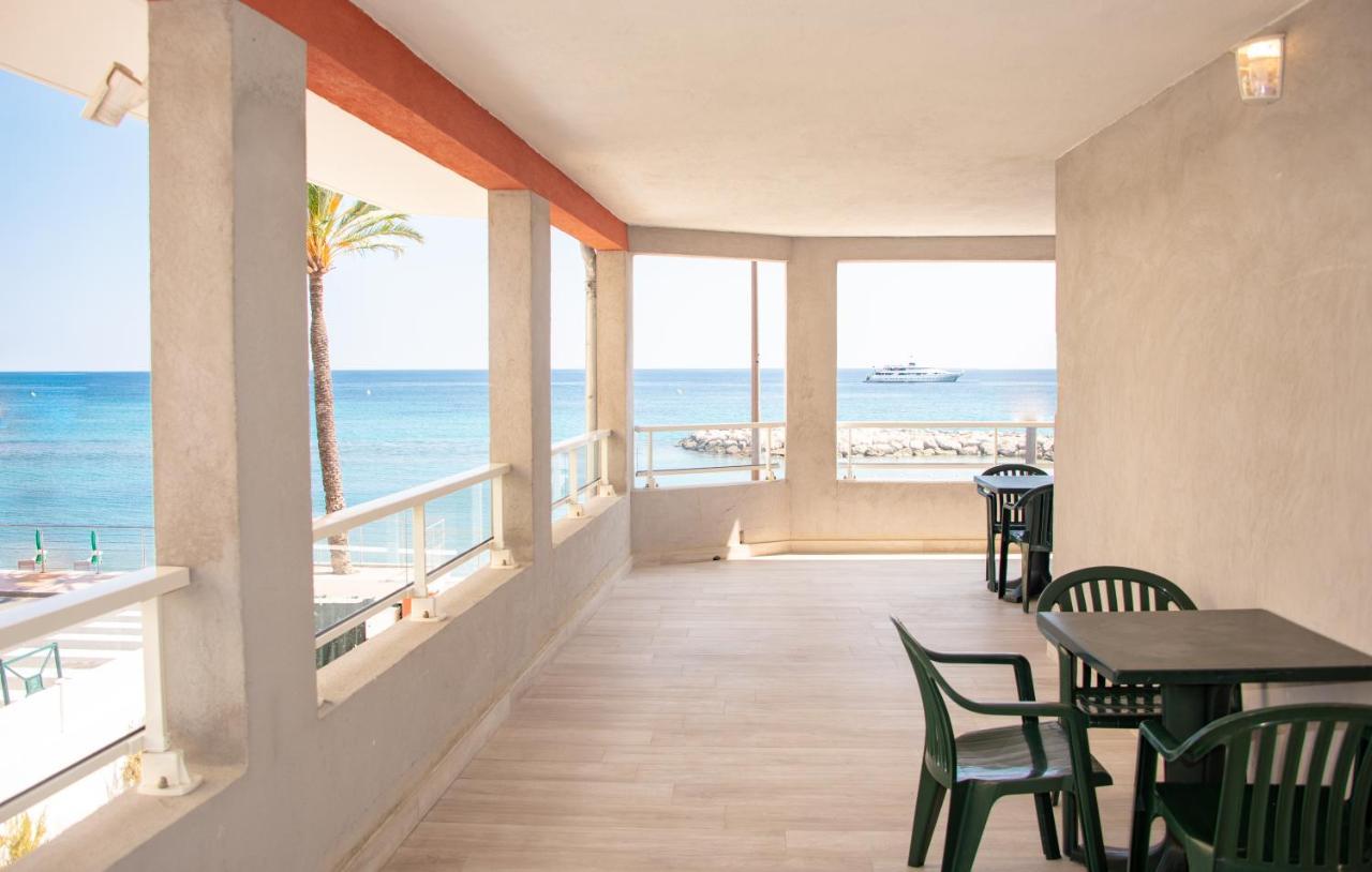 Hotel Et Appartements Reine D'Azur Roquebrune-Cap-Martin Eksteriør billede