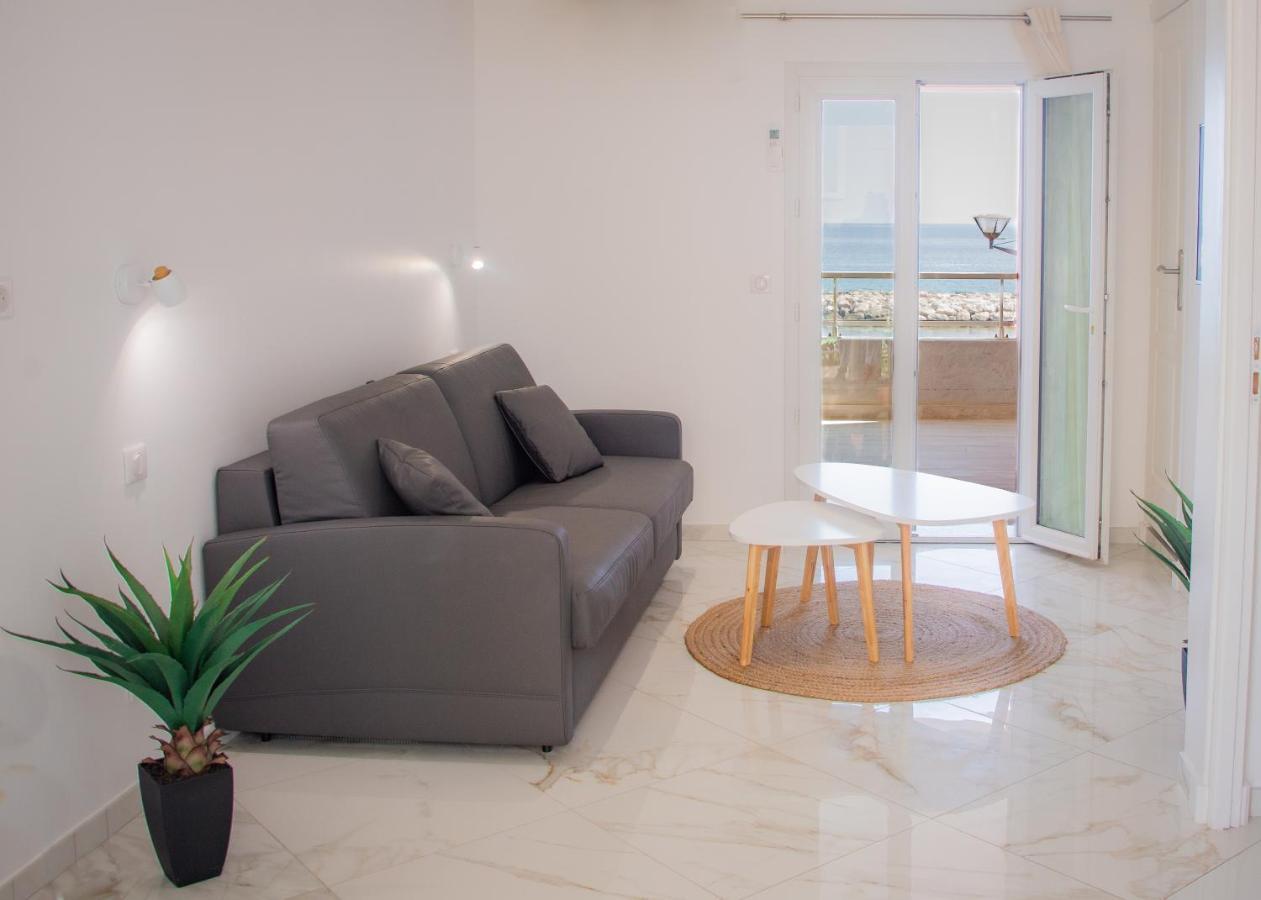 Hotel Et Appartements Reine D'Azur Roquebrune-Cap-Martin Eksteriør billede